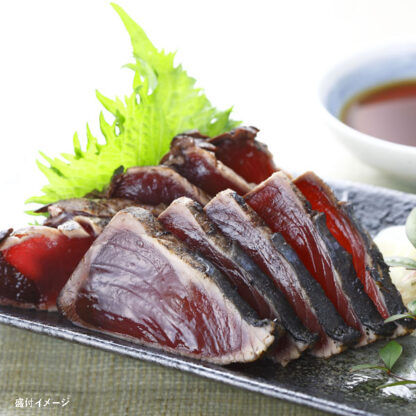 明神水産 藁焼き鰹たたき 中サイズ２節 (約500g) - 画像 (3)
